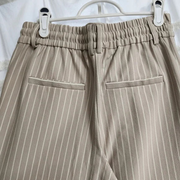 Striped Tan Women's Pants. Size Small. - Picture 5 of 11
